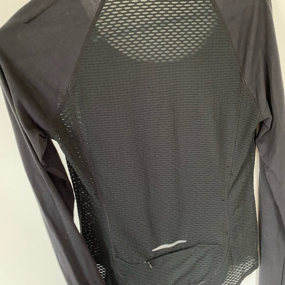 Under armor workout top